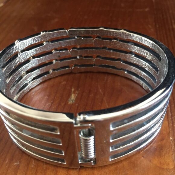 Bundle Sale 3 for $15 | Silver Tone Hinge Bracelet with Gold Tone Highlights / R - Picture 8 of 10